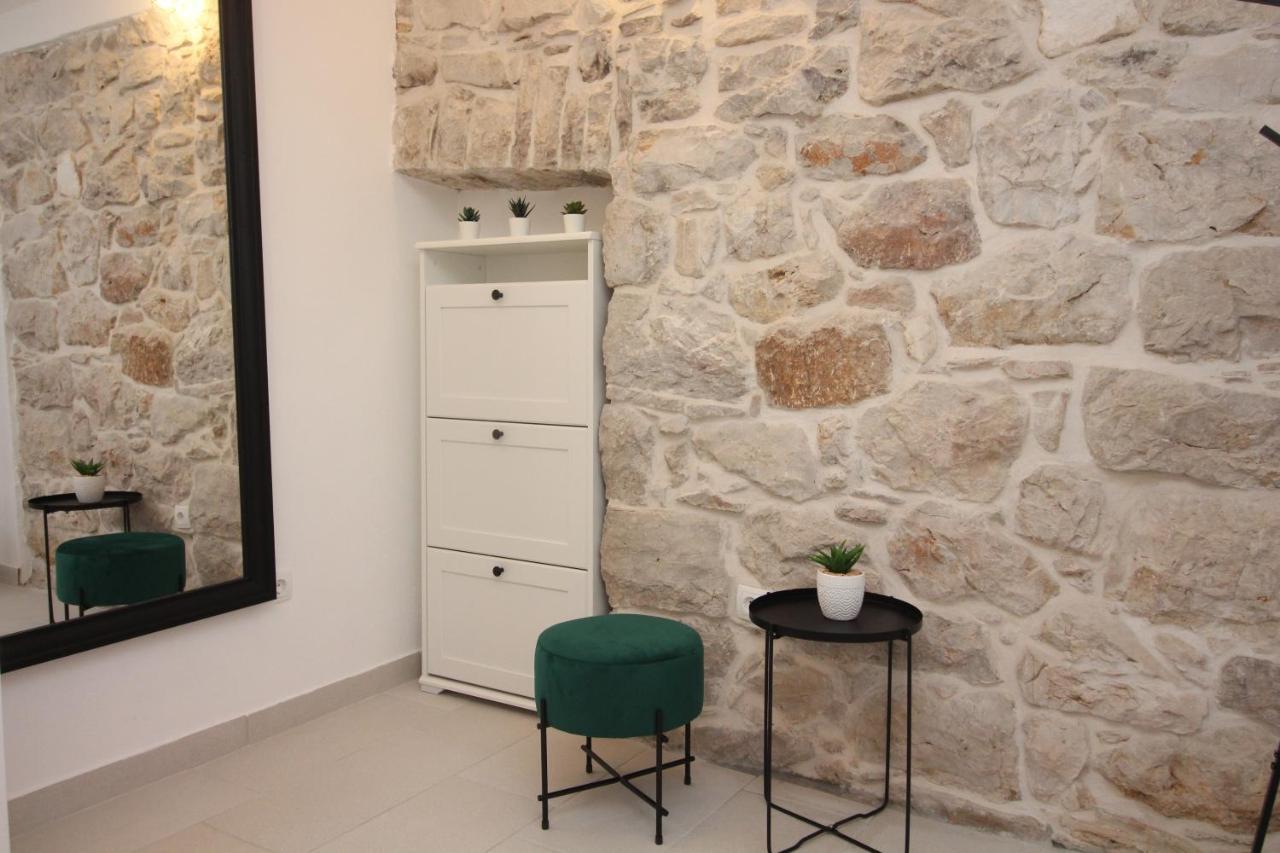 Ghetto * Primošten
